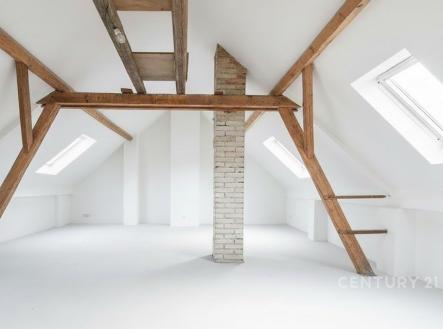 . | Prodej - dům/vila, 200 m²