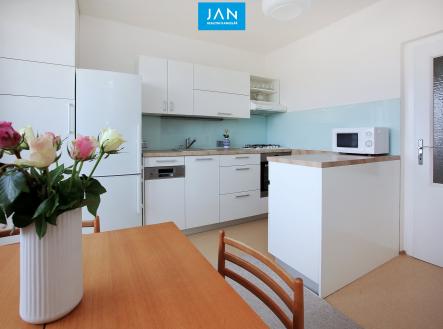 Pronájem bytu, 3+1, 69 m² obrázek