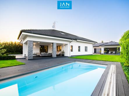 DSC04857-2-HDR | Prodej - dům/vila, 385 m²