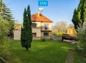 Prodej - dům/vila, 331 m²