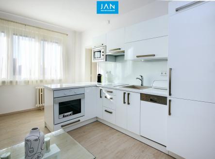 Topolova (19) | Pronájem bytu, 3+kk, 53 m²