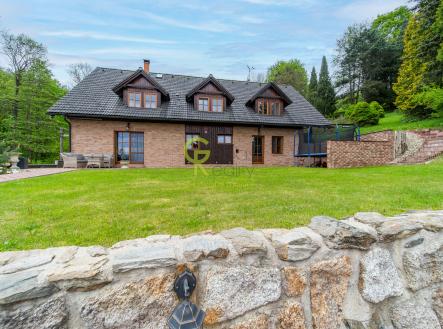 Prodej - dům/vila, 336 m²