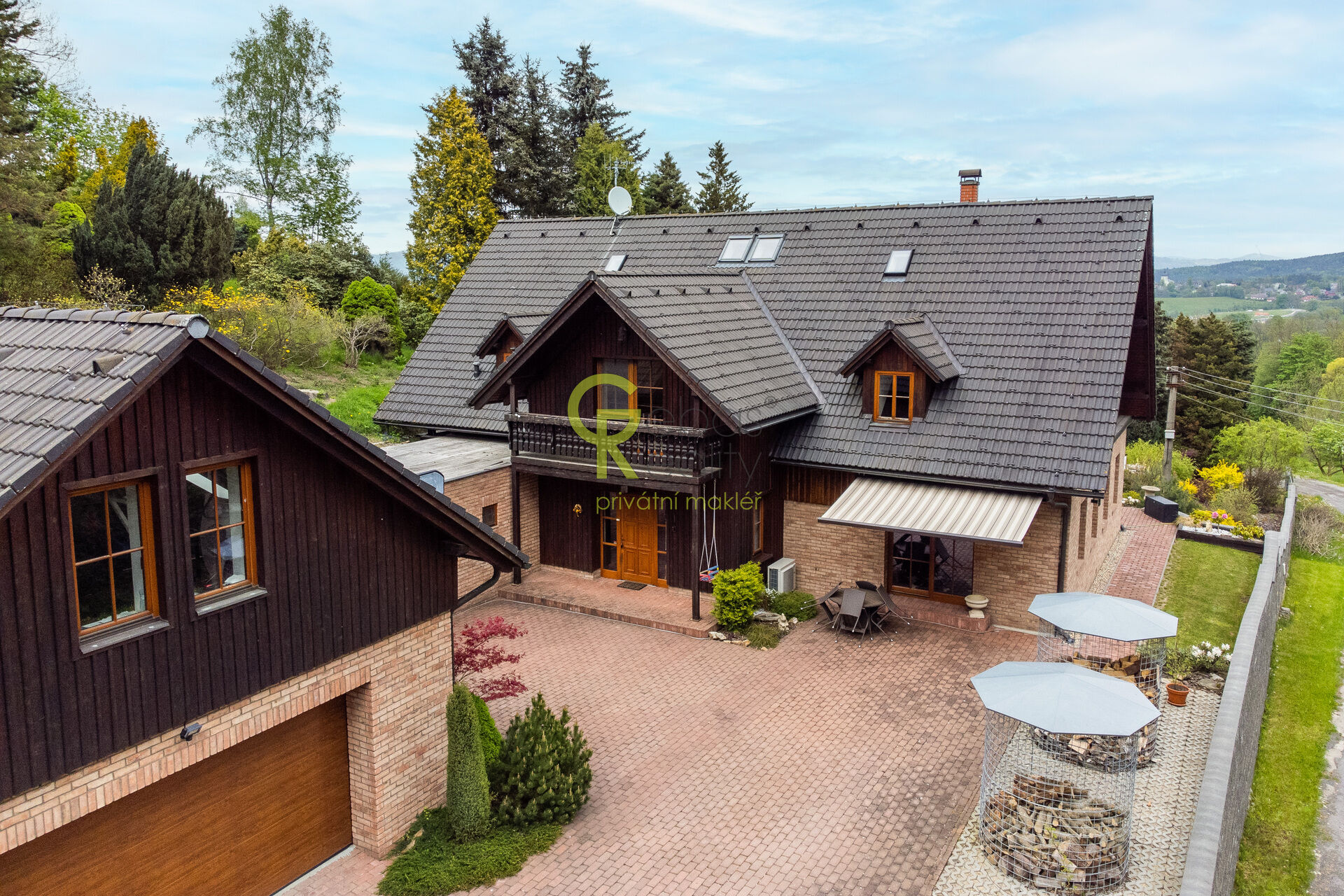 Luxusní rodinné stavení - Minkovice, Šimonovice - Liberecký kraj