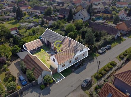 Pronájem - dům/vila, 180 m²