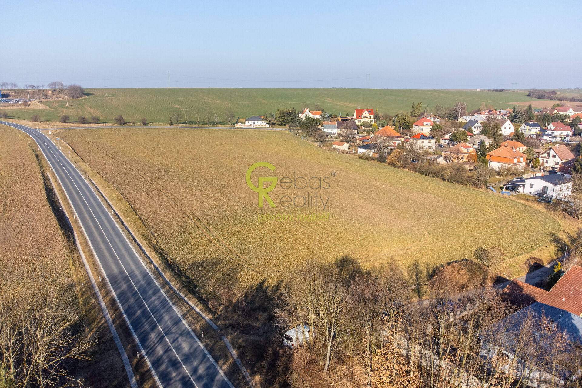 stavební pozemky 23.591 m2 vhodné pro developery - Plaňany u Kolína