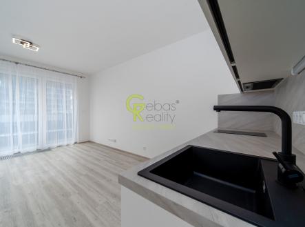 Pronájem bytu, 1+kk, 32 m²