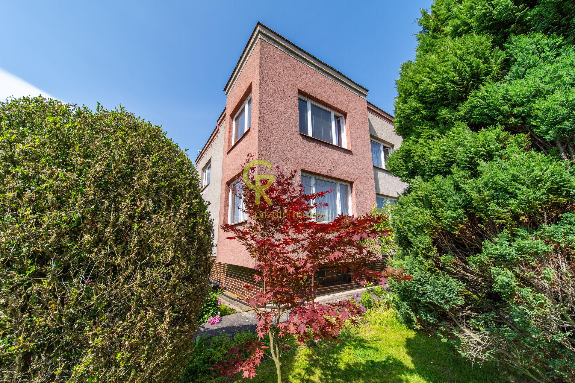 prodej dovugeneračního rodinného domu s velkou zahradou - ul.Pod Zvonek, Český Těšín