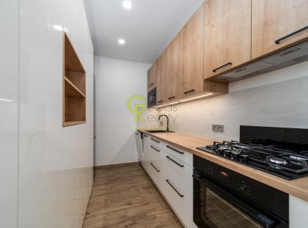 Pronájem bytu, 2+kk, 45 m²