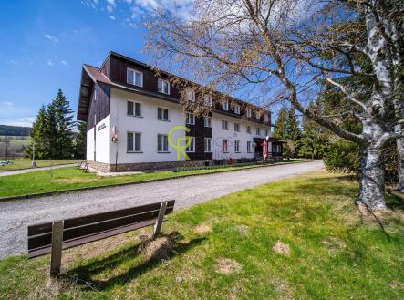 Prodej - hotel, 2 776 m²