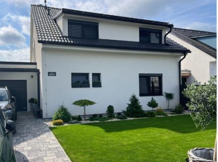 Prodej - dům/vila, 163 m² obrázek