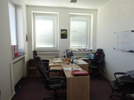 . | Pronájem - kanceláře, 16 m²