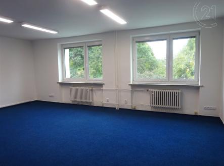 Pronájem - kanceláře, 36 m² obrázek