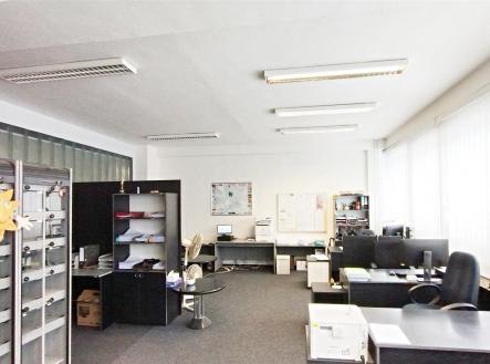 Pronájem - kanceláře, 126 m²