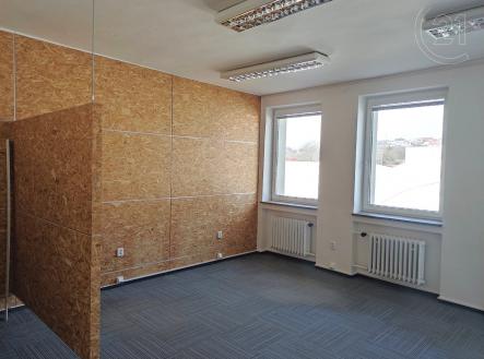 . | Pronájem - kanceláře, 23 m²