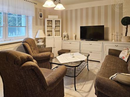 . | Prodej - dům/vila, 265 m²