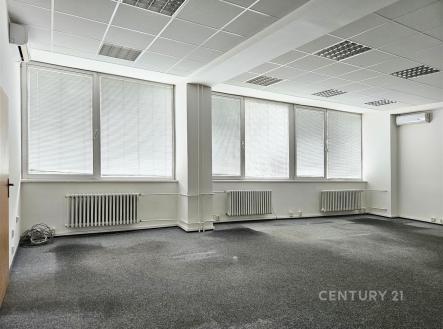 . | Pronájem - kanceláře, 59 m²