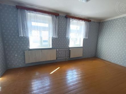 . | Prodej - dům/vila, 77 m²
