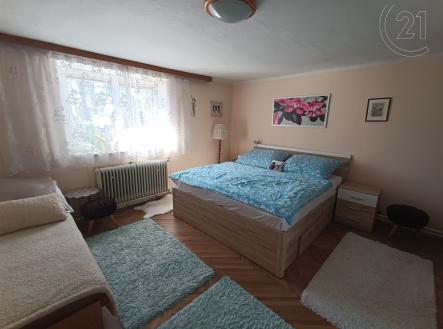 . | Prodej - dům/vila, 220 m²