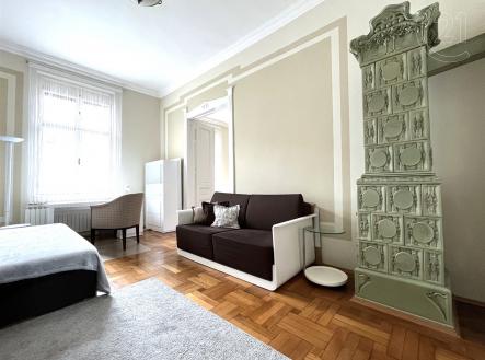 . | Prodej - dům/vila, 297 m²