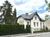 Prodej - dům/vila, 297 m²