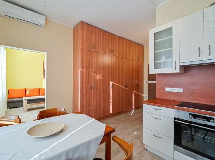 . | Prodej - hotel, 299 m²