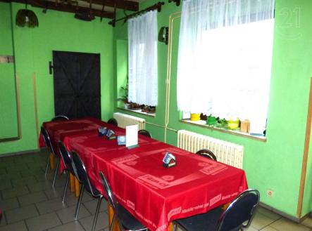 . | Prodej - dům/vila, 325 m²