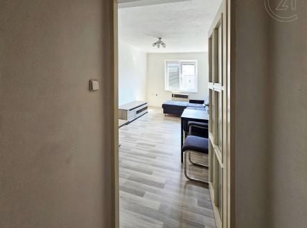. | Pronájem bytu, 1+kk, 28 m²