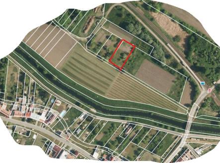 . | Pronájem - pozemek, zahrada, 999 m²