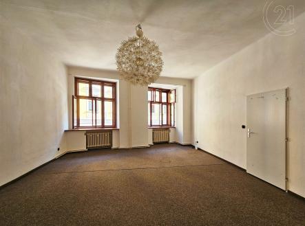 Pronájem bytu, 2+1, 82 m² obrázek