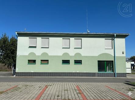 . | Prodej - obchodní prostor, 251 m²