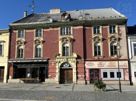 čelní pohled | Prodej - nájemní dům, 660 m²