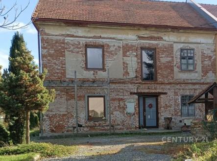 . | Prodej - dům/vila, 158 m²