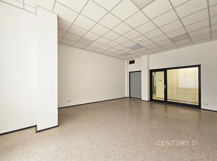. | Pronájem - obchodní prostor, 65 m²