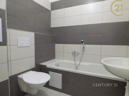 . | Pronájem bytu, 1+kk, 26 m²