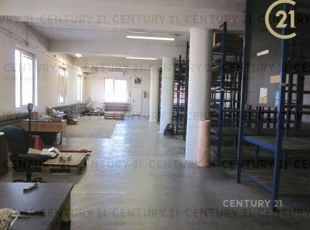 . | Pronájem - skladovací prostor, 186 m²