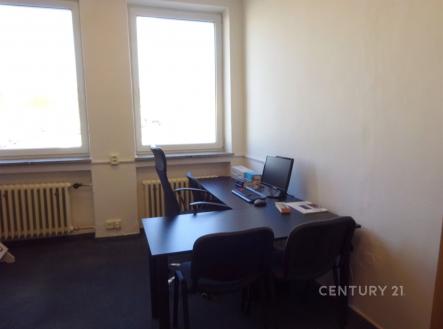 . | Pronájem - kanceláře, 18 m²