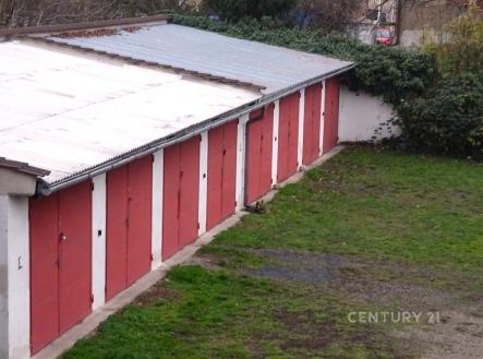 Pronájem - malý objekt/garáž