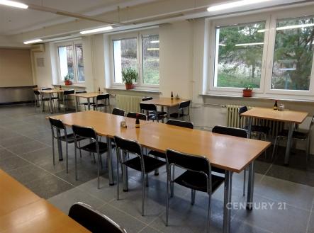. | Pronájem - kanceláře, 32 m²