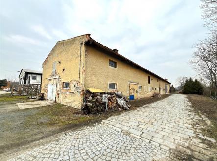 . | Pronájem - skladovací prostor, 288 m²