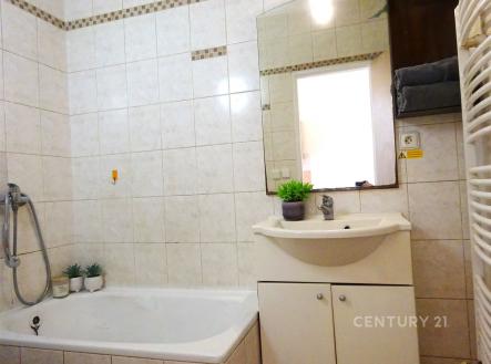 . | Pronájem bytu, 1+kk, 14 m²