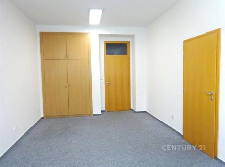 . | Pronájem - kanceláře, 22 m²