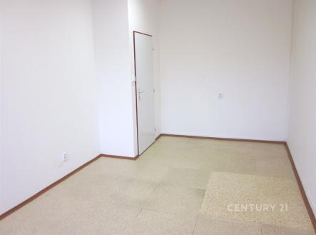 . | Pronájem - kanceláře, 17 m²