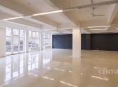 Pronájem - obchodní prostor, 162 m²