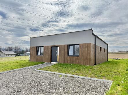 . | Prodej - dům/vila, 107 m²