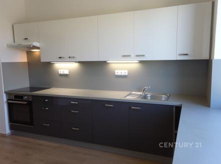 . | Pronájem bytu, 2+1, 70 m²