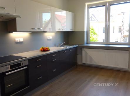 . | Pronájem bytu, 2+1, 70 m²