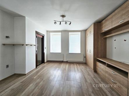 . | Prodej - dům/vila, 92 m²