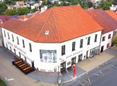 Pronájem - restaurace, 320 m²