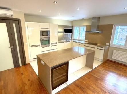 Bez popisku | Prodej bytu, 3+kk, 160 m²