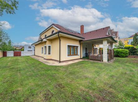 Prodej - dům/vila, 308 m²